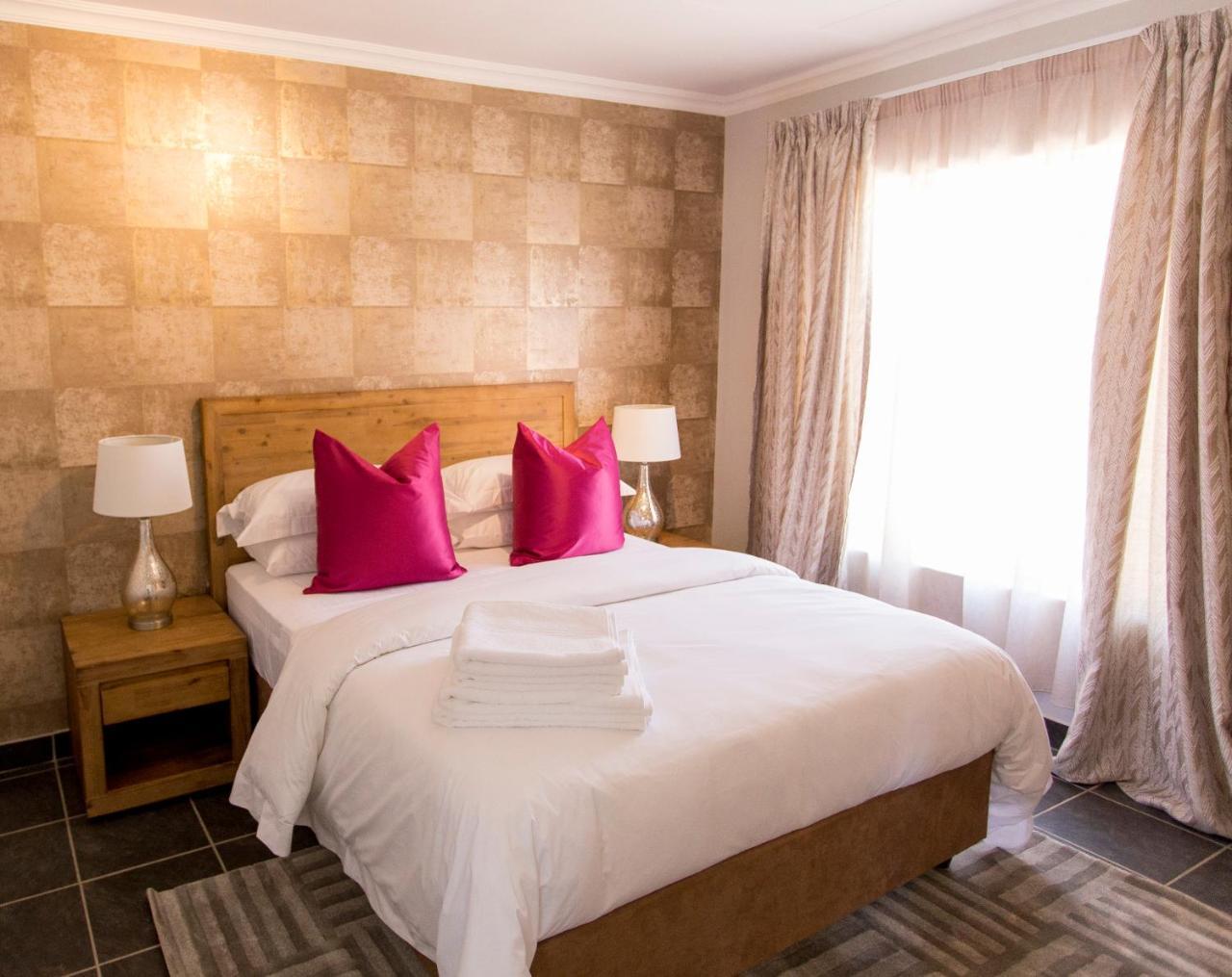 מידלבורג 3 Lux Suites מראה חיצוני תמונה
